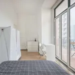 Rent a room in lisbon