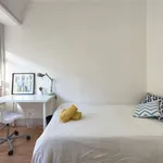 Rent a room in lisbon