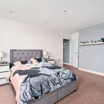 Rent 2 bedroom flat in Brighton