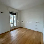 Rent 3 bedroom apartment of 109 m² in Milano