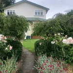 Rent 5 bedroom house in Masterton