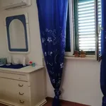 Rent 3 bedroom house of 90 m² in Campomarino