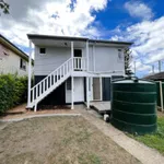 Rent 4 bedroom house in Annerley