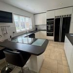 Rent 4 bedroom house in North West England