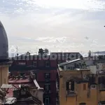 Affitto 3 camera appartamento di 80 m² in Naples