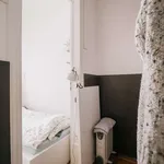 Rent a room in lisbon