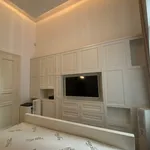 Rent 3 bedroom apartment of 200 m² in Budapest