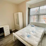 Rent 5 bedroom house in West Midlands