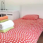 Rent a room in lisbon