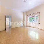 Rent 5 bedroom apartment of 160 m² in Palermo