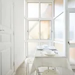 Rent a room in lisbon