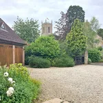 Rent 5 bedroom house in Northamptonshire