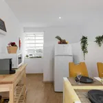 Rent 2 bedroom apartment in Porto