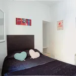 Rent 1 bedroom apartment of 22 m² in Madrid