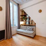 Rent 1 bedroom apartment of 220 m² in Paris