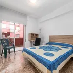 Rent 5 bedroom apartment in Valencia