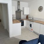 Rent 2 bedroom flat in Hull