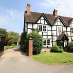 Rent 5 bedroom house in Warwick