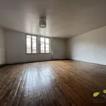 Appartement de 73 m² avec 3 chambre(s) en location à DE NOBLAT