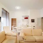 Rent a room of 145 m² in madrid