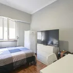 Rent a room in lisbon