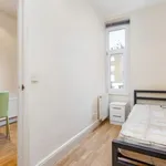 Rent 1 bedroom apartment in Kensington