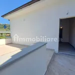 Affitto 4 camera casa di 113 m² in Vezzano Ligure