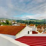 Rent 2 bedroom house of 70 m² in Loures