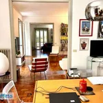 Affitto 6 camera appartamento di 210 m² in Rome