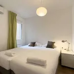 Rent 3 bedroom apartment of 95 m² in barcelona