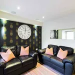 Rent 1 bedroom flat in Stoke-on-Trent