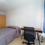 Rent 3 bedroom apartment in Granada