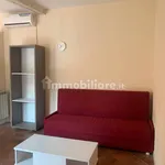 Affitto 2 camera appartamento di 45 m² in Piacenza