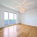 Huur 4 slaapkamer appartement van 259 m² in Ixelles