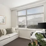 Rent 2 bedroom house in Caulfield North