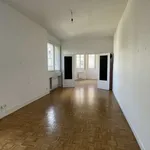 Appartement de 89 m² avec 4 chambre(s) en location à Le Chambon-Feugerolles