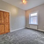 Rent 4 bedroom house in Kirklees