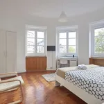 Rent 6 bedroom apartment in lisbon