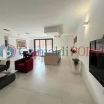 Affitto 3 camera appartamento di 108 m² in Lecce