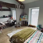 Maison de 321 m² avec 8 chambre(s) en location à Saint-Ismier