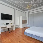 Rent 10 bedroom apartment in Lisbon