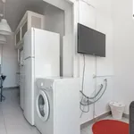 Rent 7 bedroom apartment in Lisbon