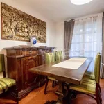 Rent 5 bedroom house of 200 m² in Roma