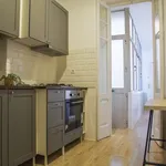 Rent a room in lisbon