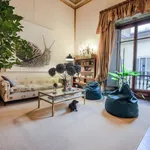 Rent 2 bedroom apartment of 150 m² in Florence