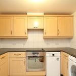 Rent 3 bedroom flat in South East England