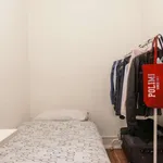 Rent a room in lisbon