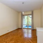 Rent 5 bedroom apartment of 180 m² in Torino