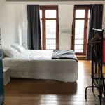 Appartement de 95 m² avec 1 chambre(s) en location à brussels