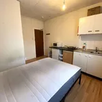 Rent 1 bedroom flat in Newport